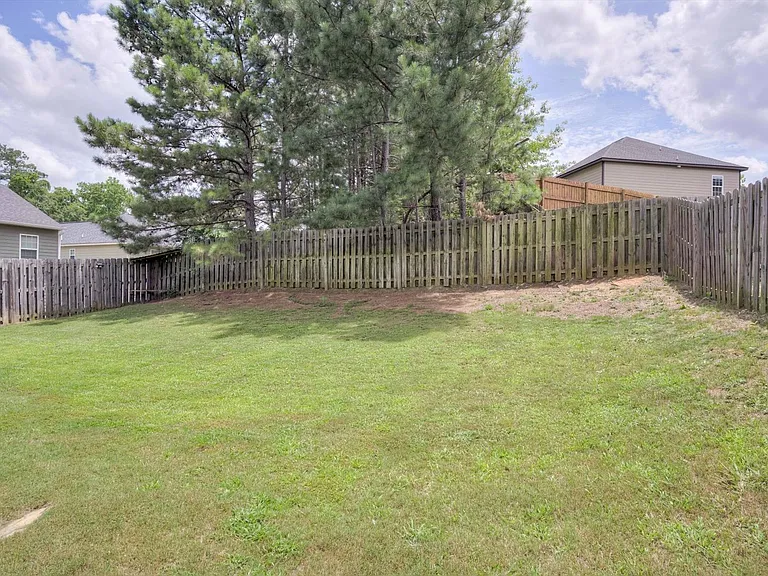 5504 Meghan Ln — Photo 30