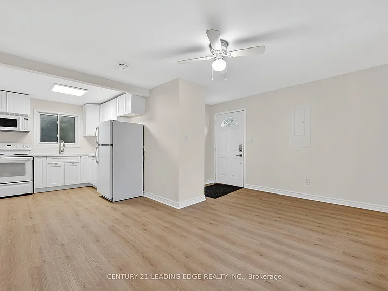 2073 Kate Ave — Photo 12
