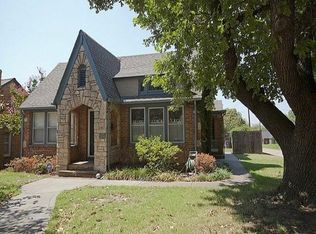 1602 S Columbia Pl, Tulsa, OK 74104