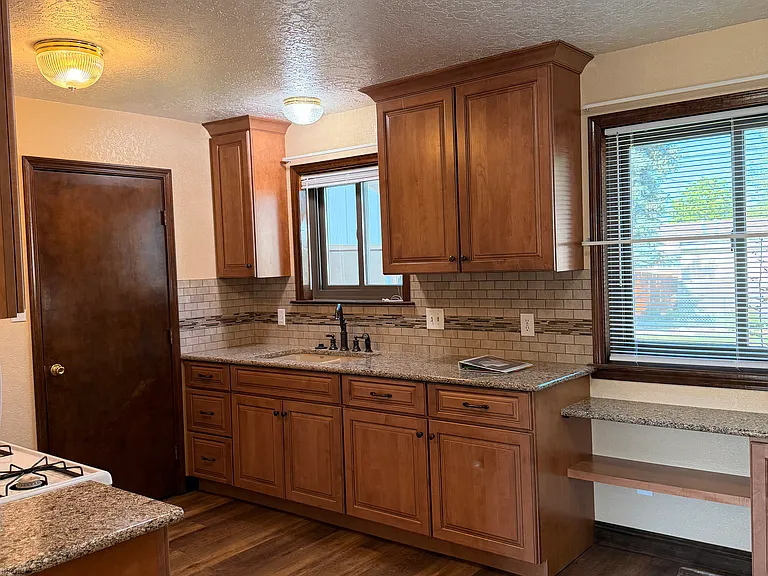 806 La Plata Ave — Photo 18