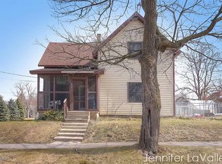 804 S Broas St, Belding, MI 48809