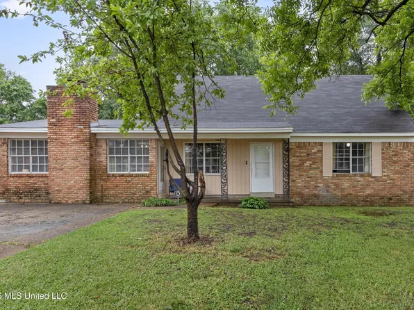 1611 Ticonderoga Dr, Southaven, MS 38671