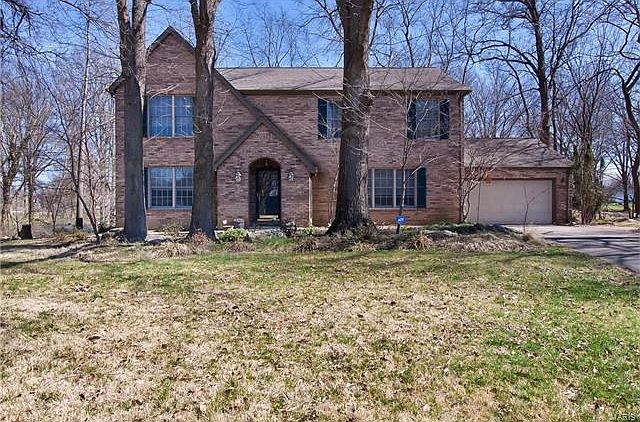 1st image of 13 Saint Joseph Dr