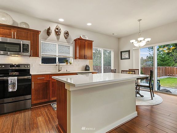 4th image of 6322 Annette Court E