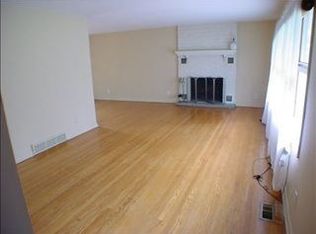 7 Berkeley Pl, Huntington, WV 25705