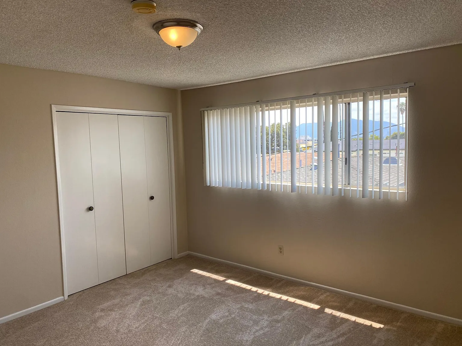 2 bed, 1.5 bath, $2,995 — Photo 3