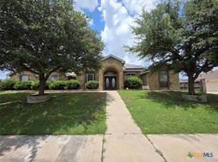 1221 Hummingbird Rd, Killeen, TX 76542