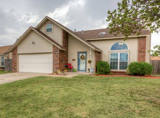 12217 E 81st Pl N, Owasso, OK 74055