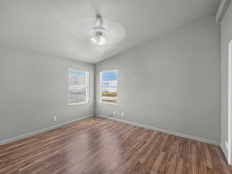 1341 Flying L Ln #16 — Photo 12