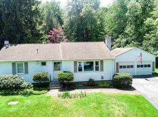 221 Covey Rd, Burlington, CT 06013