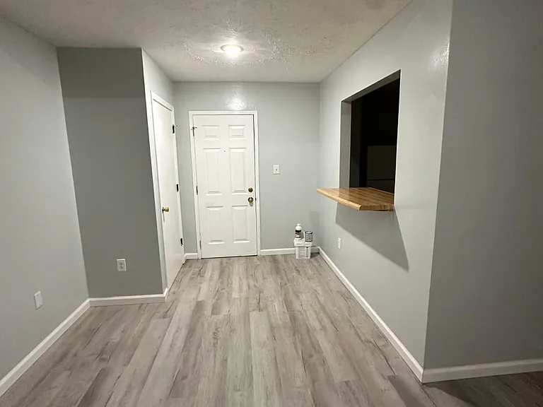 333 Manown St #5 — Photo 5