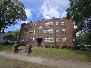 Colonial (3609) - 4, Norfolk, VA 23508