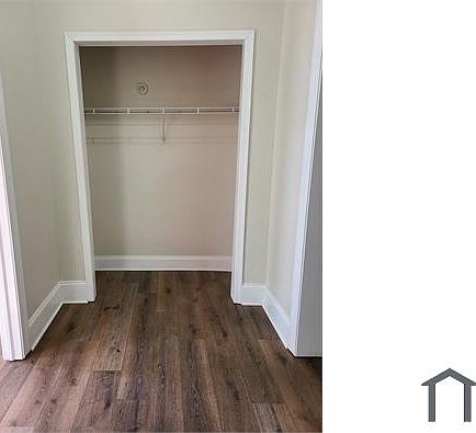2nd image of 1226 W Lafayette Ave #1