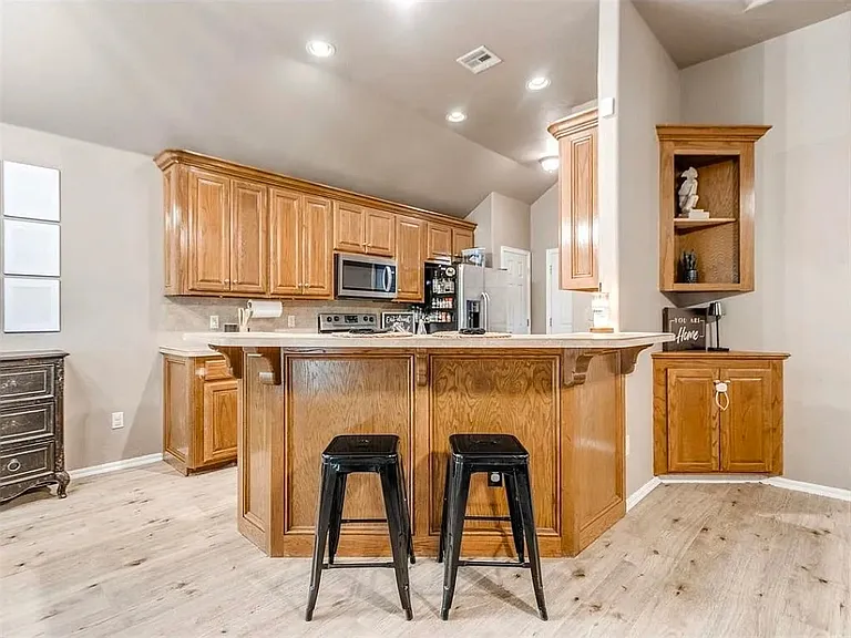 856 Shady Creek Ln — Photo 6