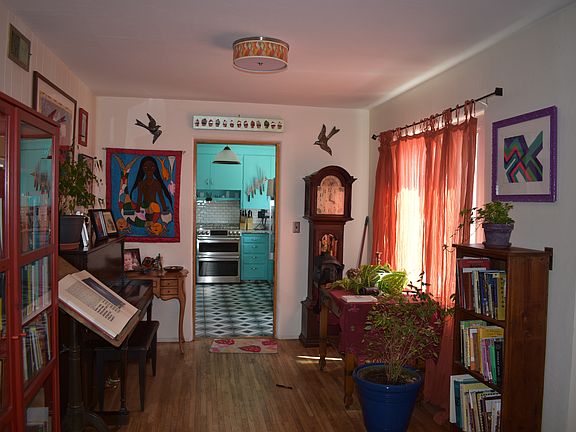 There's a small piano in the breezeway.