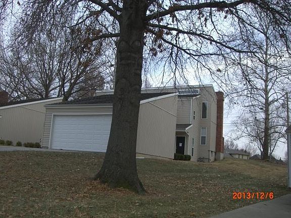 3rd image of 1501 E 97th St