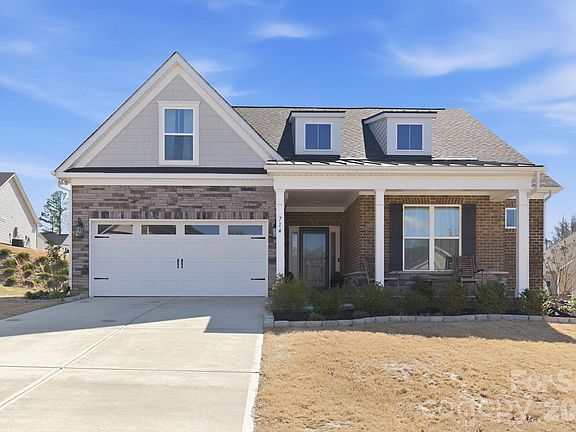 2nd image of 714 Sawgrass Ridge Ct