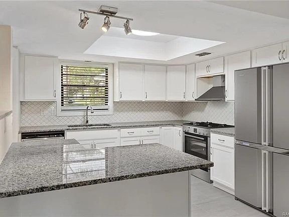 2nd image of 265 E Glassboro Ct