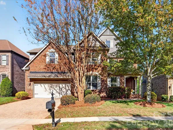 5535 Open Book Ln, Charlotte, NC 28270