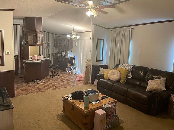 4th image of 5720 Ensign Dr W