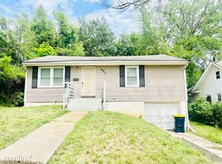 6911 Spruce Ave, Kansas City, MO 64132
