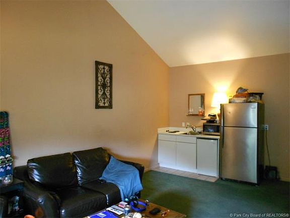 4th image of 2305 Sidewinder Dr #918
