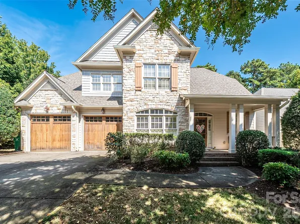 9605 White Hemlock Ln, Charlotte, NC 28270