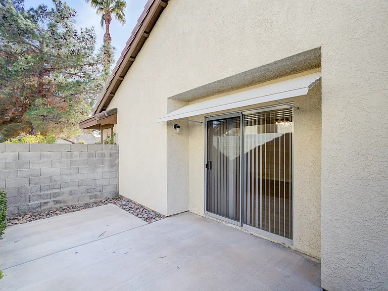3134 Laurel Ave — Photo 18