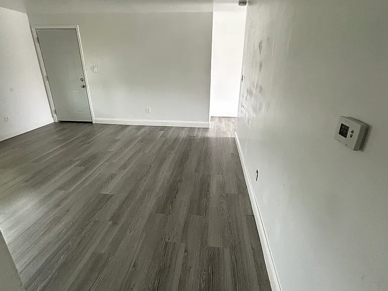 751 Kingsford Rd #C — Photo 6