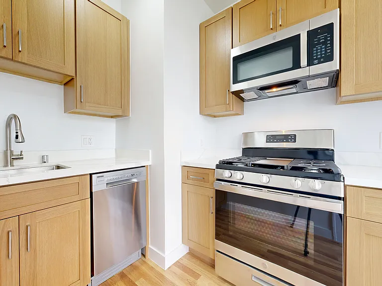 1060 Bush Street — Photo 25