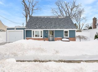 126 Boston Avenue, Massapequa, NY 11758