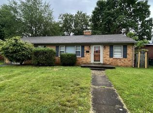 1940 Pershing Rd, Lexington, KY 40504
