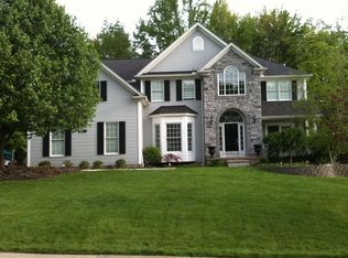 390 Walnut Ridge Trl, Aurora, OH 44202