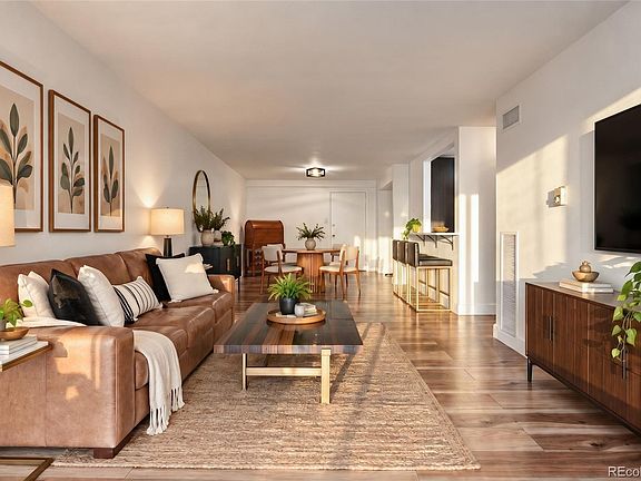 3rd image of 2 Adams Street #908