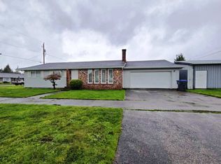 314 H St, Cosmopolis, WA 98537