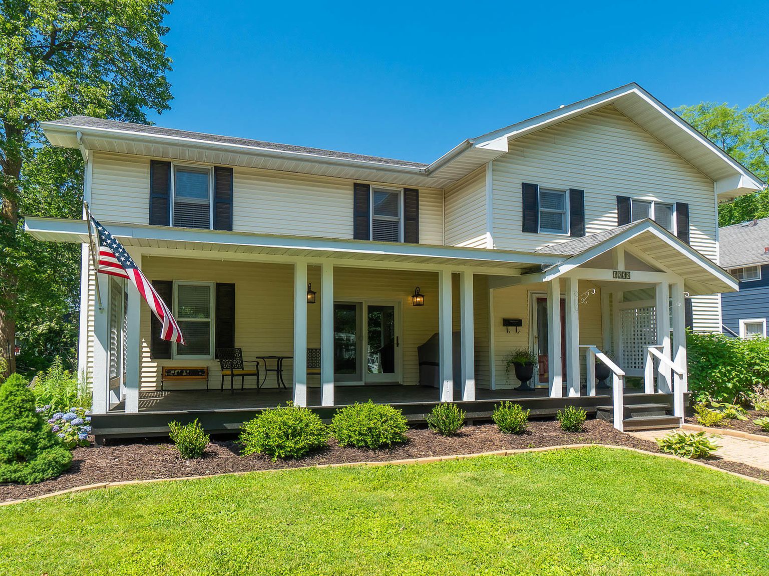 1029 Dodge St, Lake Geneva, WI 53147 Zillow