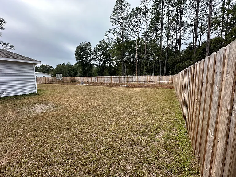 200 S Norwood Rd — Photo 5