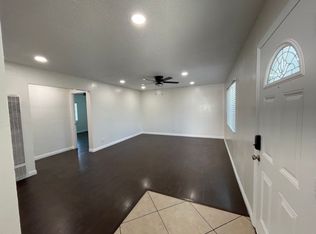 15672 Monroe St, Midway City, CA 92655