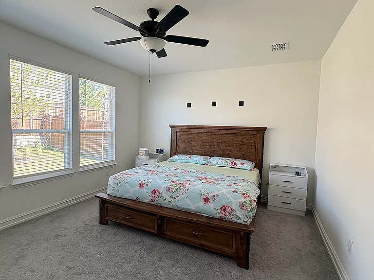3624 Cadogan St — Photo 9