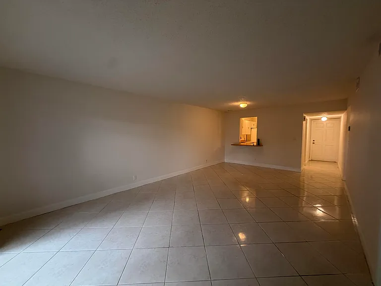 8141 SW 24th Ct #106 — Photo 4