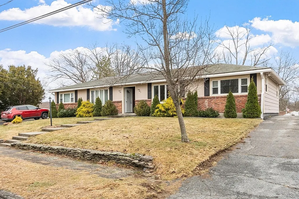 Building Photo - 45 Kinglet Dr #A