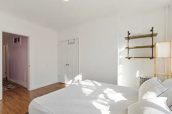 Rented by Nest Seekers International | media 5