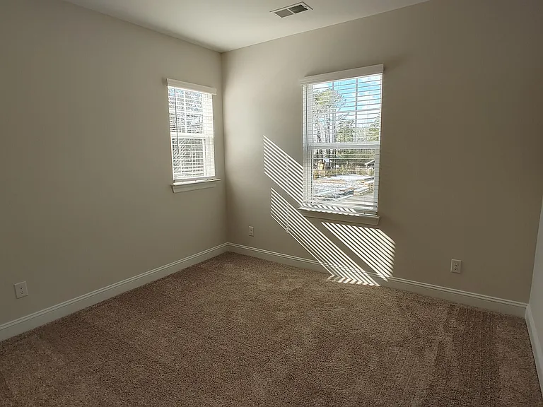 831 Amley Pl — Photo 17
