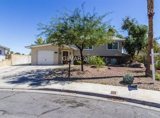 821 Neil Armstrong St, Las Vegas, NV 89145
