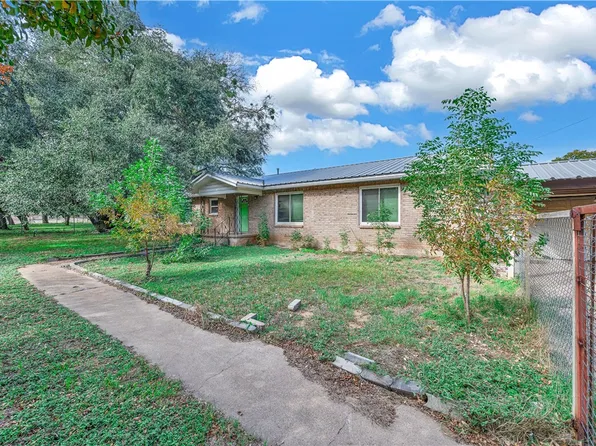 115 County Road 1821, Clifton, TX 76634