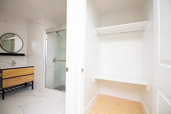 Rented by Oxford Property Group | media 21