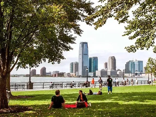 212 Warren Street image 20 of 21