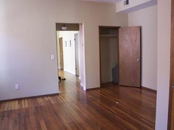 3218-20 Cherokee St #3220-A