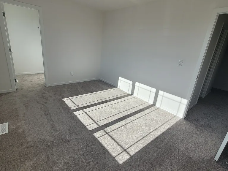 40 Carringham Gate NW #M — Photo 18