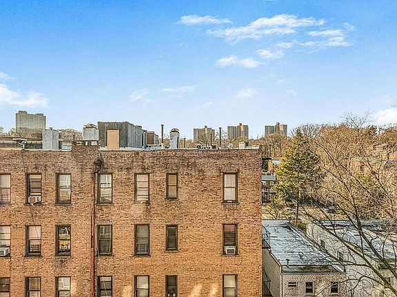 3rd image of 6535 Broadway APT 6C